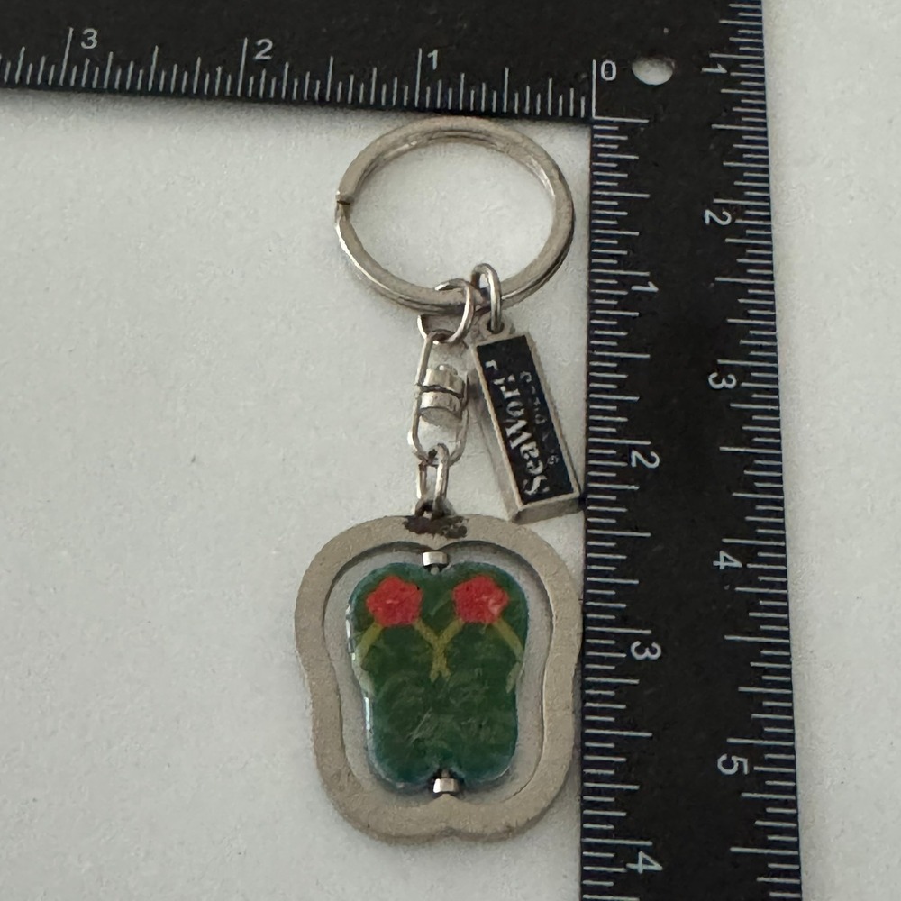 SeaWorld‎ San Diego Flip Flop Keychain Charms Souvenir With Metal Ring